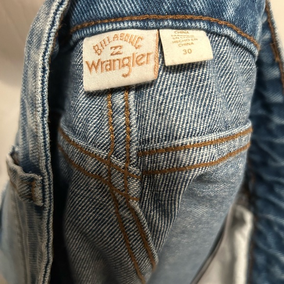 Billabong for wrangler denim shorts - Picture 5 of 6